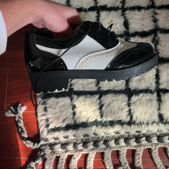 Italian Leather Lug Sole Saddle Shoes sz 10 - Picture 4 of 4